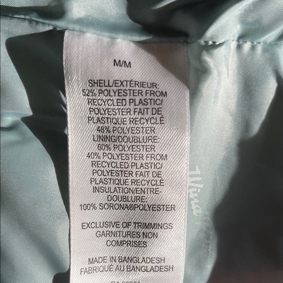 Women’s Puffer Vest Size M Sage Green - Picture 6 of 10